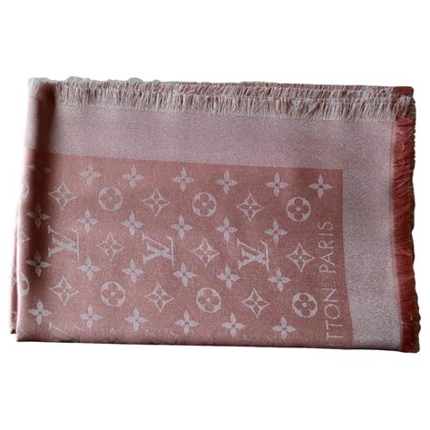 louis vuitton m70805|louis vuitton shawls.